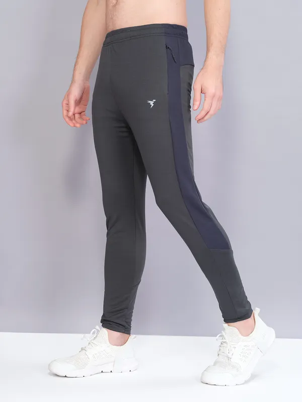 Buy L'MONTE Imported Denim Carbon Black Stretchable Slim Fit Jeans Pant for  Men (28, Carbon Black) at Amazon.in
